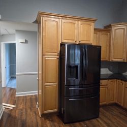 Kitchen Cabinets And Granite Counter Top