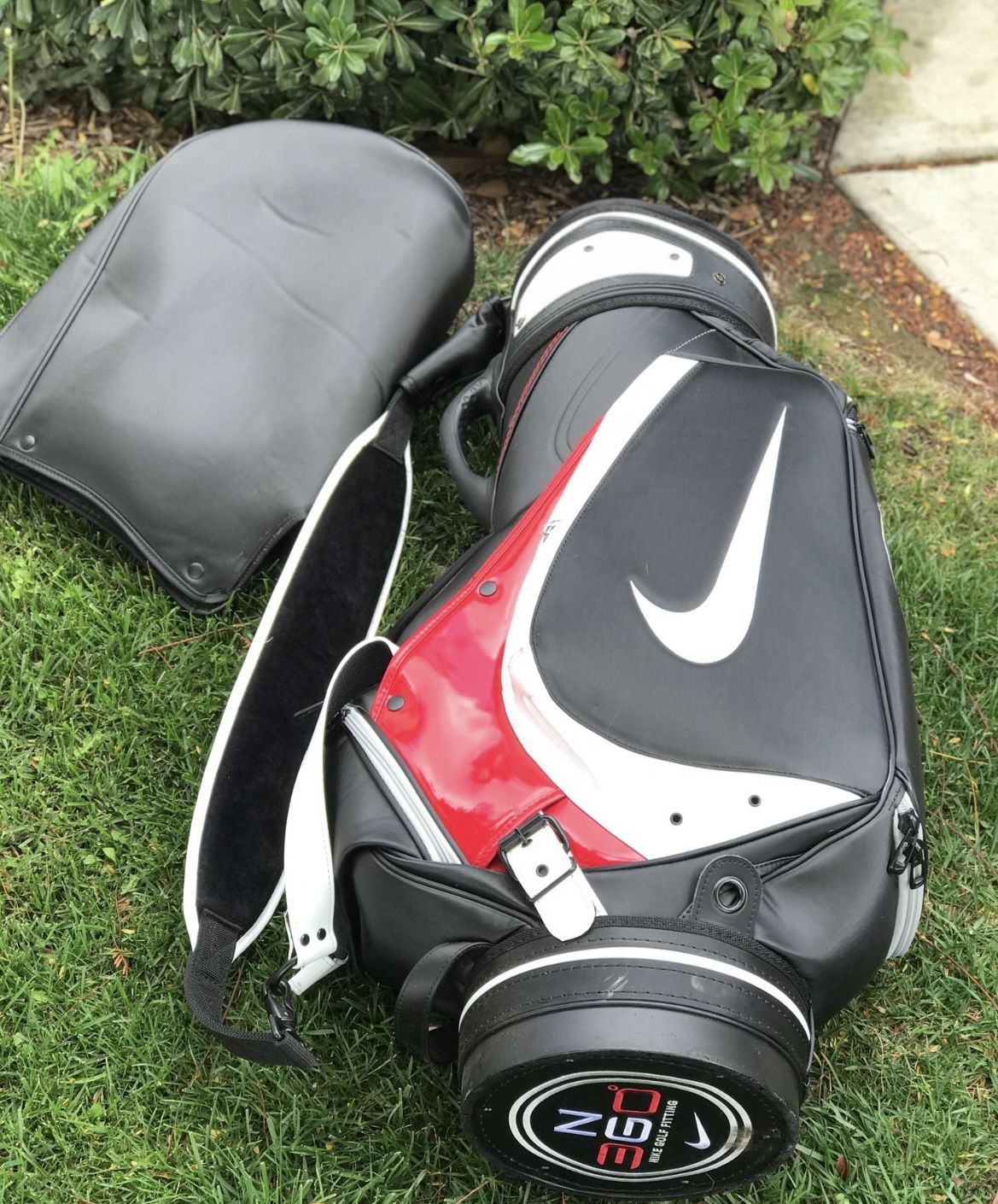 Nike NG 360 Staff Bag