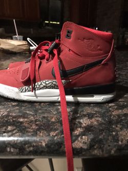 Jordan Legacy 312 size 6.5y