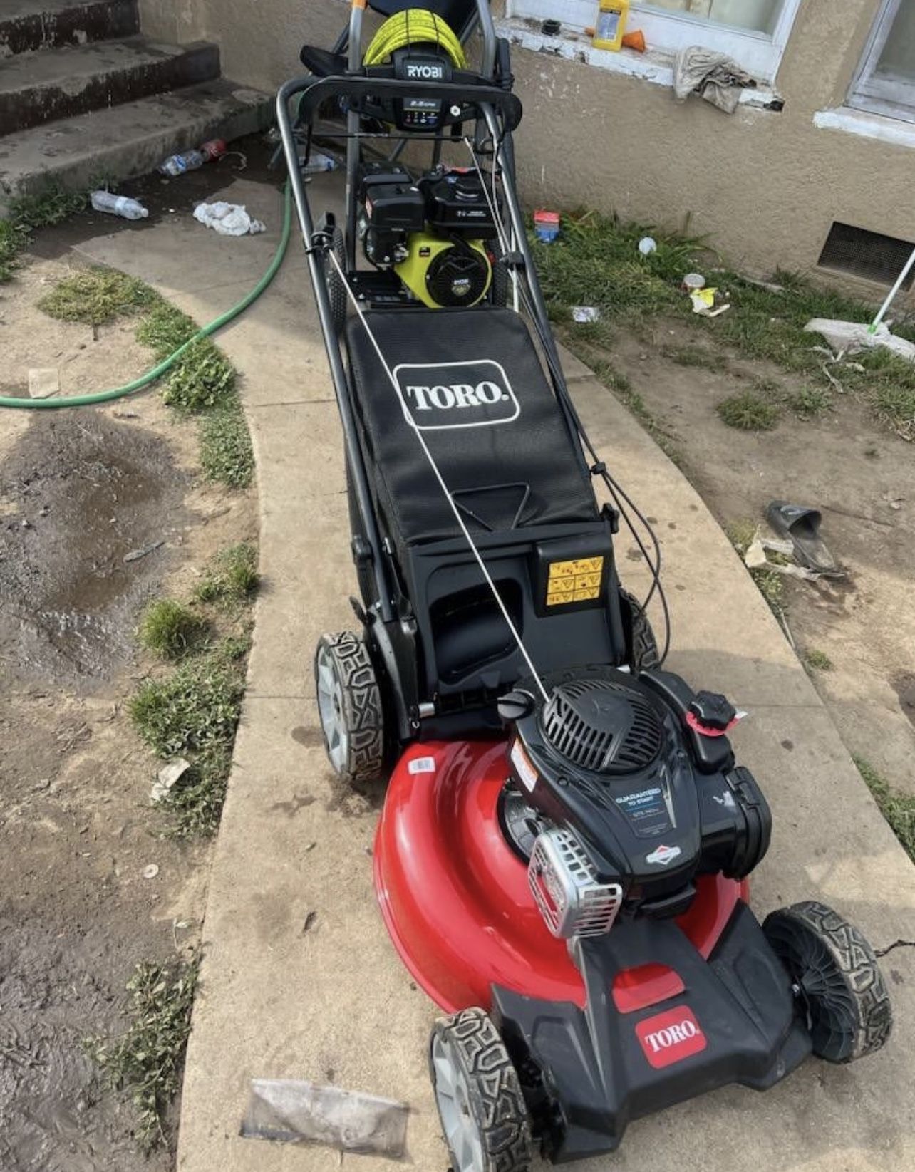 Toro 21 in. Recycler Briggs and Stratton 140cc Self-Propelled Gas