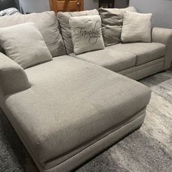 L-Sectional Couch