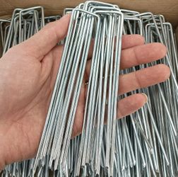 Galvanized Landscape Staples – 6” Long (200 Pack)
