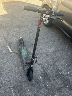 Electric scooter