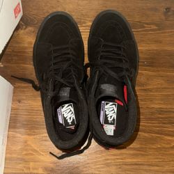 Barns New Vans Shoes!!