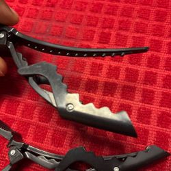 Black Alligator Hair Clips Set