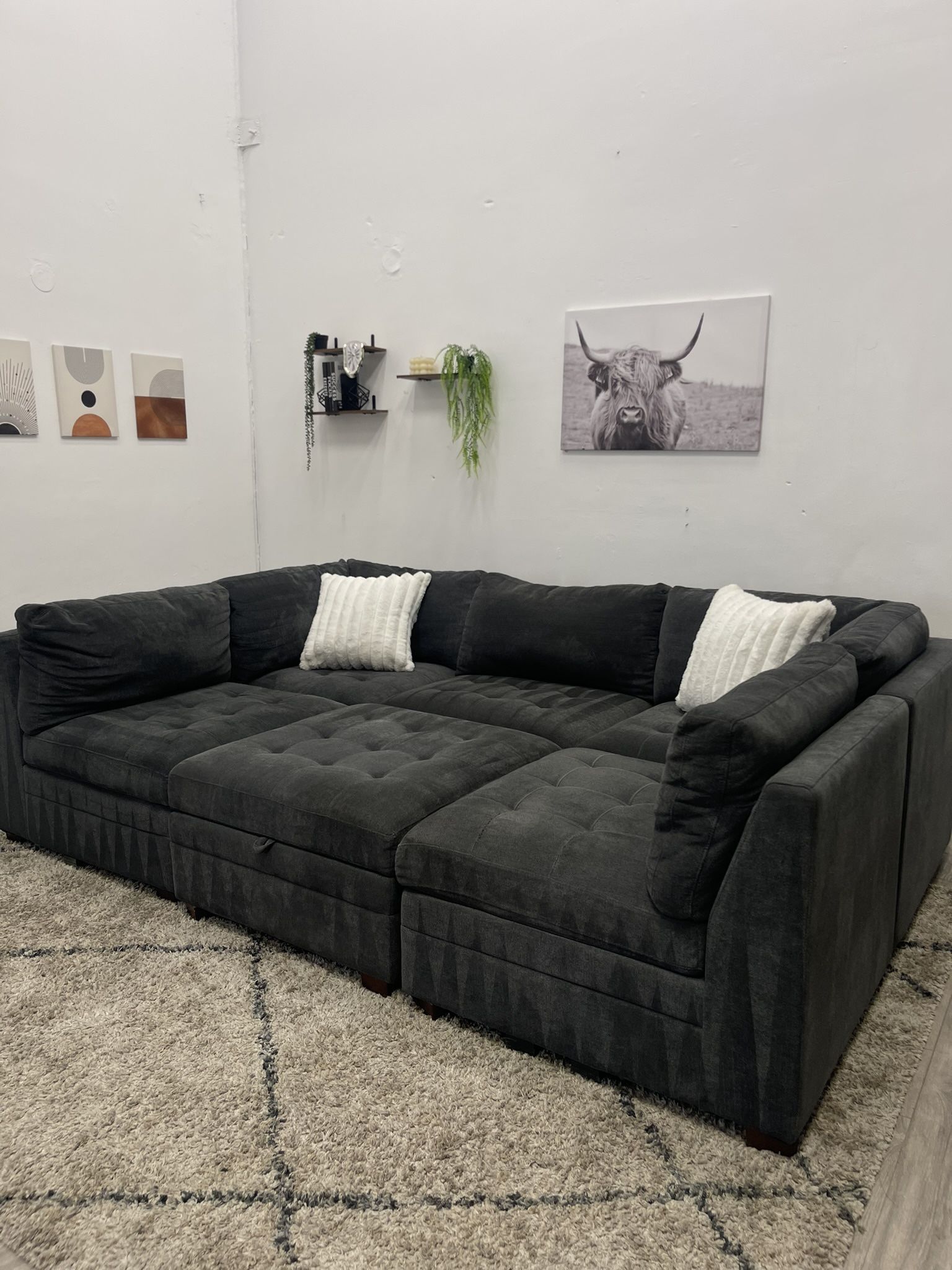 Thomasville Sectional Modular Couch - Free Delivery