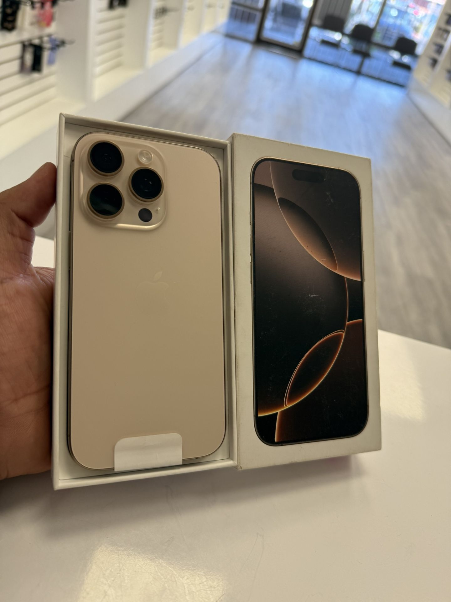 iPhone 16 Pro Unlocked 256GB