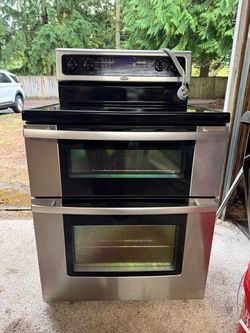 Whirlpool Range double oven