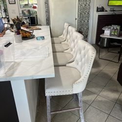 Table Chairs 