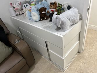 Drawer