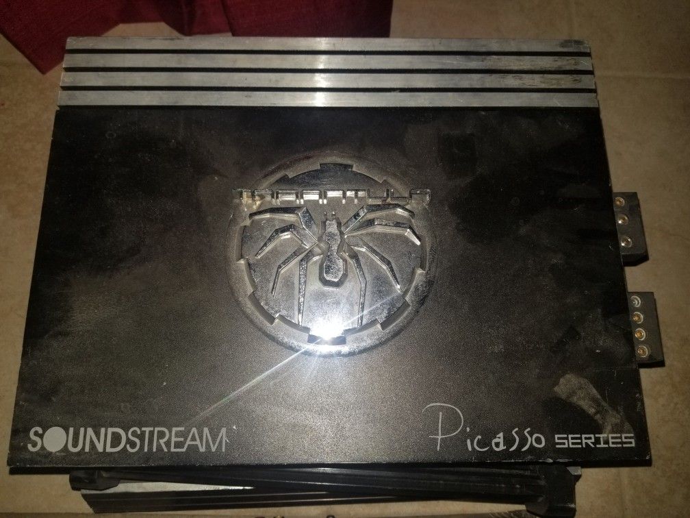 Sound Stream Tarantula Picasso 1300 watts mono block