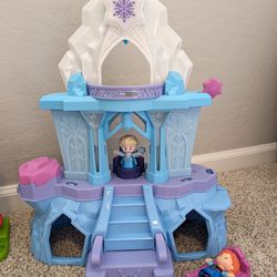 Little People Frozen Elsa Castle