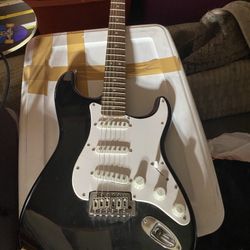 Fender Squire Guitar And Bag
