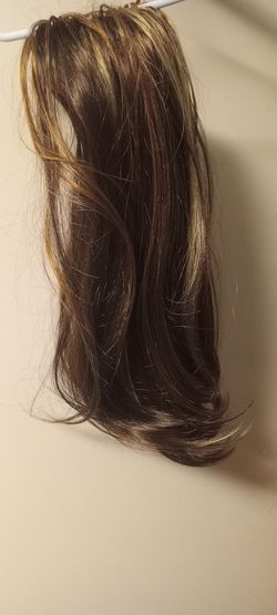 #17, Claw Clip On Ponytail,,clip de agarra Cola De Caballo