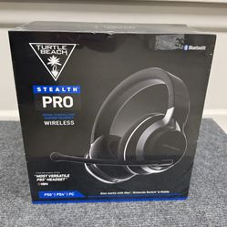 Turtle Beach Stealth Pro Wireless Gaming Headset – Ultimate Sound for PS5 & PS4! Brand New!