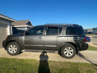 2012 Nissan Armada
