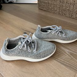 AllBirds Women’s Wool Runners, Size 7, Dapple Grey