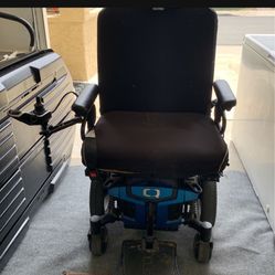 Quantum Motorized Wheelchair 