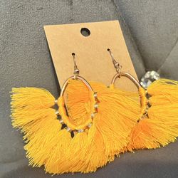 New! Fringe Earrings 