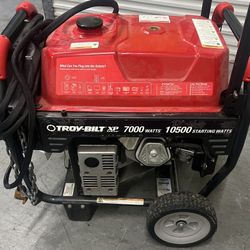 Troy Bilt Generator ( OFFERS ACCEPTED)