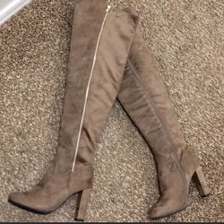 New Boots Size 8