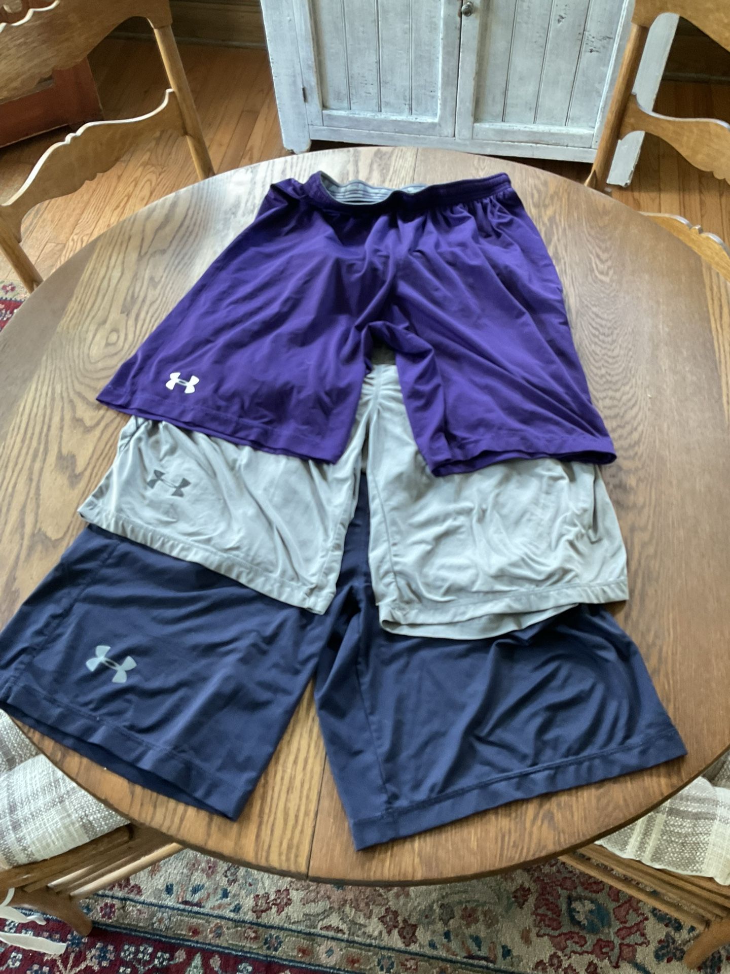 Under Armour Gym Shorts Size Medium