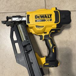 Dewalt 21degree Nail Gun