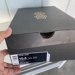Athletics Shoes 10.5
