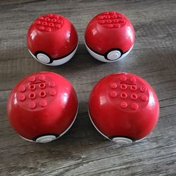 Lego  Pokémon Poké Ball-themed toy containers