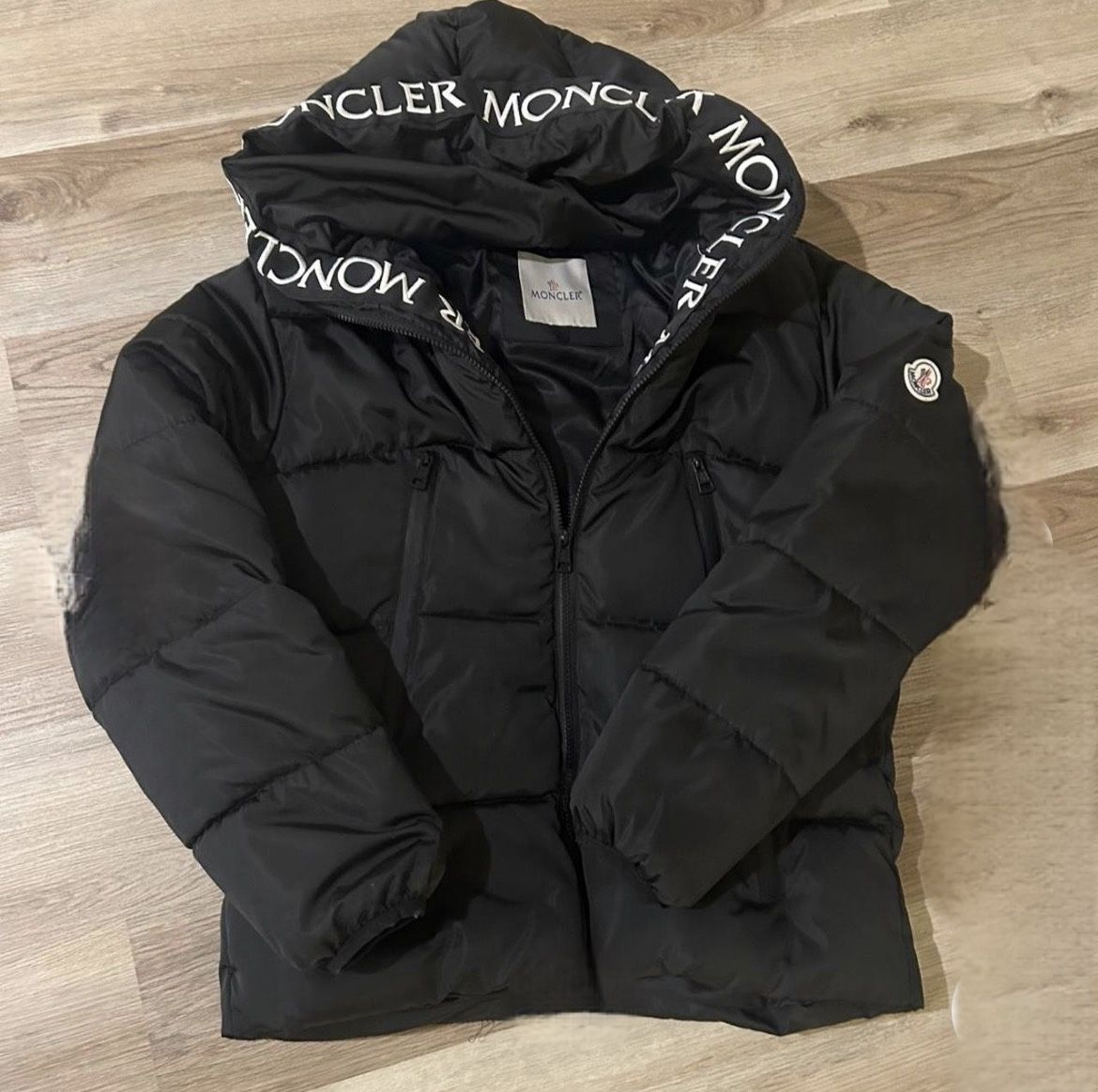 Moncler Puffer Jacket Size M