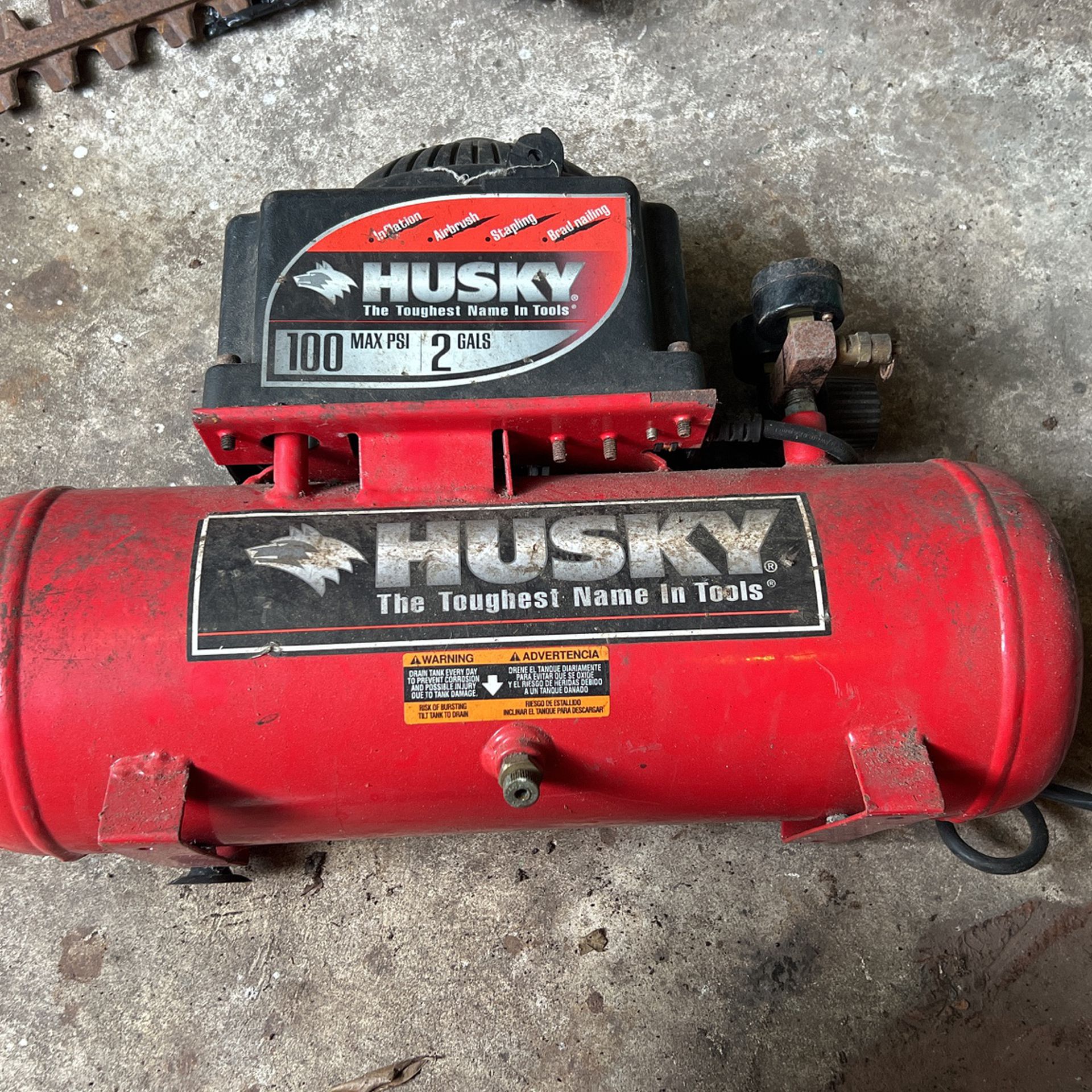 Husky 2 Gal Compressor