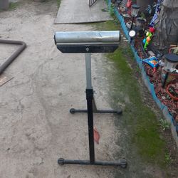 adjustable stands with roller