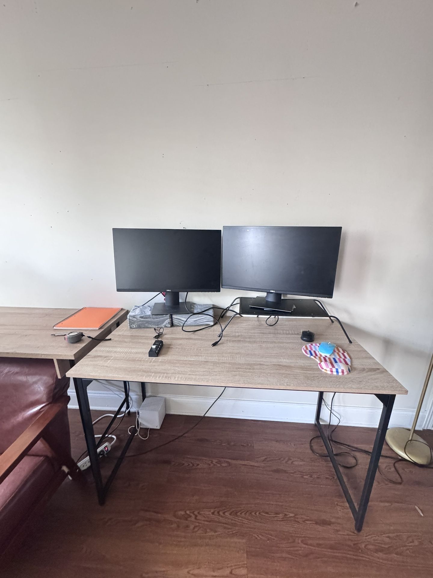 Computer Desk 47”