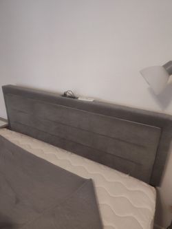 amazon queen sized bed frame