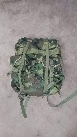 Medium alice pack woodland
