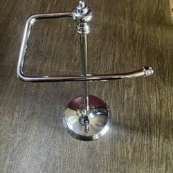 Chrome Fingertip Towel Holder