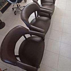 Beautiful Brown Rolling Chairs 4