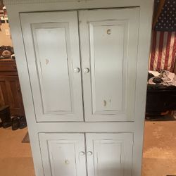 Country Willow Armoire 