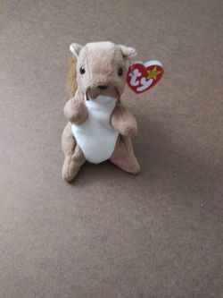Ty Beanie Baby: Nuts the Squirrel 1996