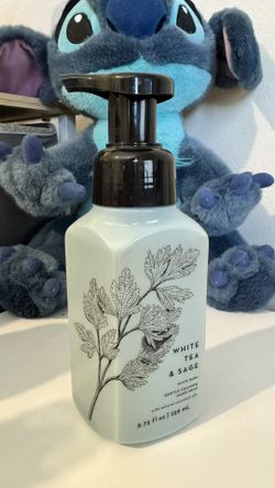 Bath & Body Works White Tea & Sage Foaming Hand Soap