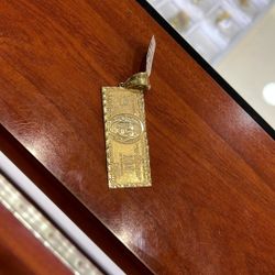 100 Dollar Bill Pendant 10k 8 Grms $875