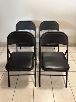 Set of 4 Black Padded Metal Folding Chairs