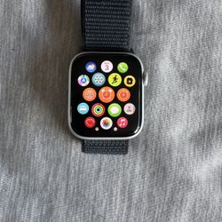 Apple Watch SE 2nd Gen 