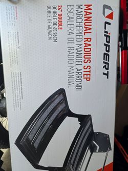 Lippert 24" Double Manual Radius Step