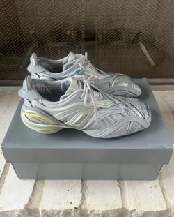 New Balenciaga tyrex silver size 10
