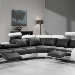 ‼️Limited Stock‼️5PC Leather Spear Reclining Sectional 