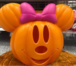 Minnie Mouse led pumpkin