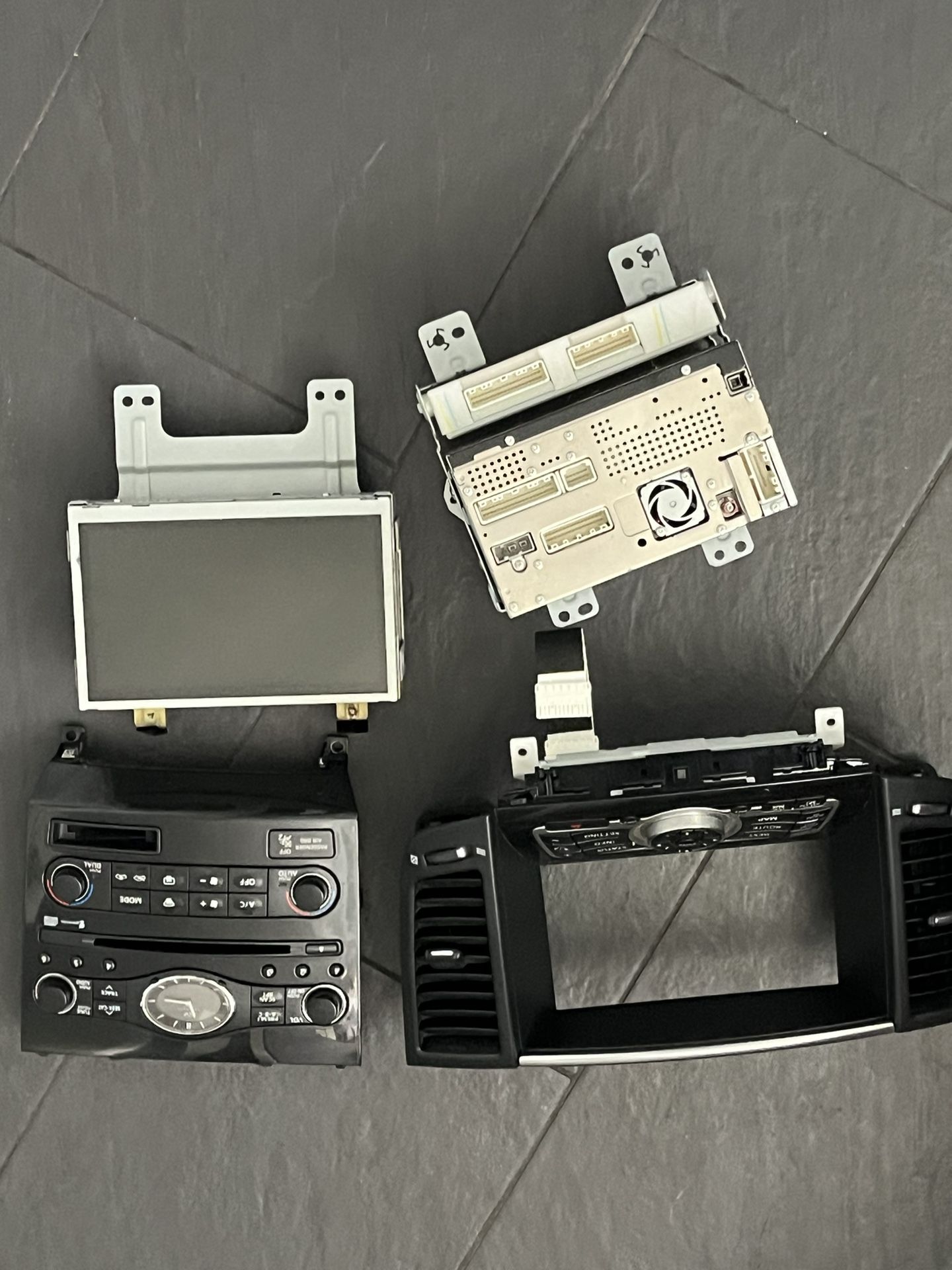 2009 Infiniti Fx35 Radio