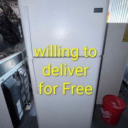 Frigidaire  Apartment Size Refrigerator 18 Cuft