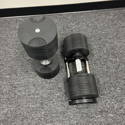 ( BRAND NEW IN BOX ) Pair Of 80lb Adjustable Dumbbells - Click On My Profile For More Gym Equipment 